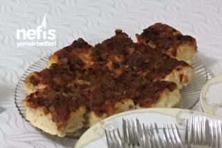 Pratik Patlıcanlı Pizza Tarifi