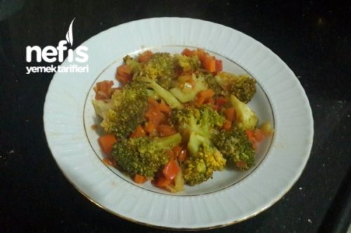 Brokolili Sebze Yemeği Tarifi