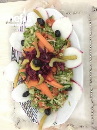 Süslü Salata