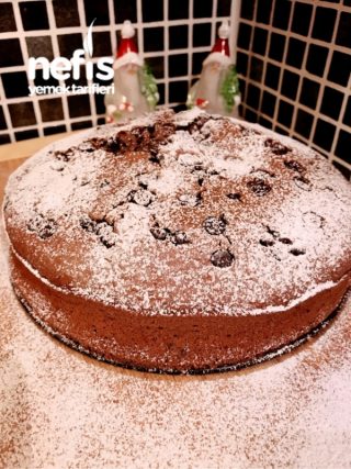 Κέικ κακάο με σταγόνες καρυδιού και σοκολάτας (υπέροχη γεύση)