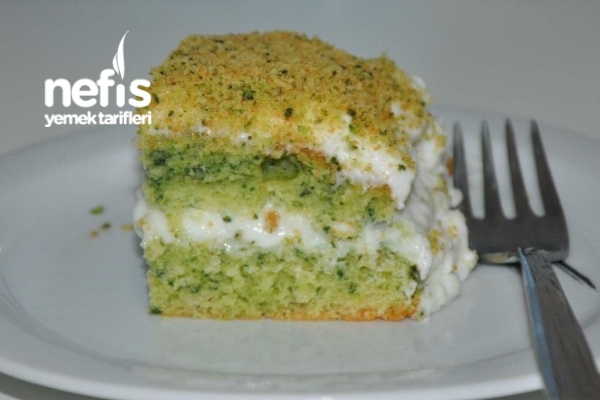 Ispanaklı Pasta (Antep Fıstıklı Görünümlü) Nefis Yemek Tarifleri