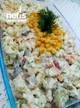 Yoğurtlu Patatesli Lahana Salatası