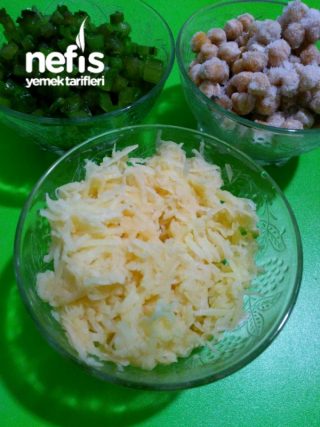 Kış ÇorbasıNohut- Patates Pazı SapıYoğurt