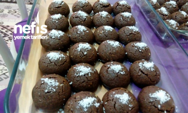 browni kurabiye sütlü