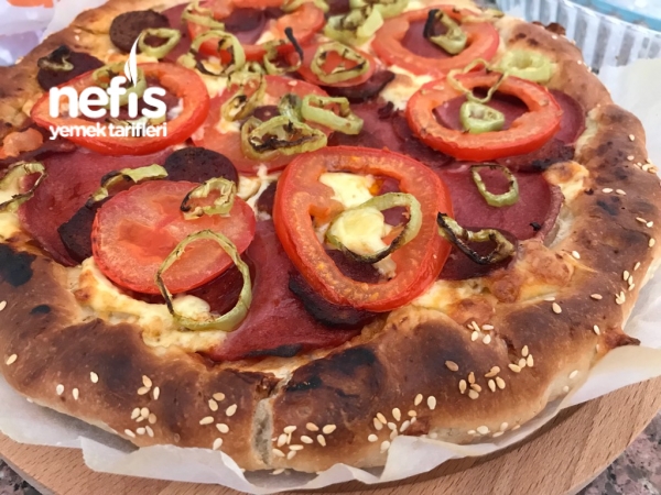 Bol Malzemeli Dominos Pizza Nefis Yemek Tarifleri