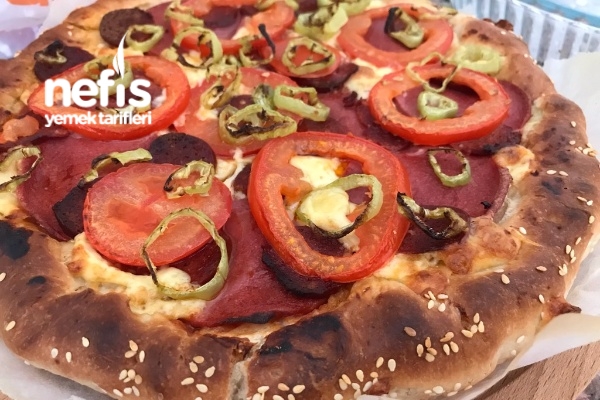 Bol Malzemeli Dominos Pizza Nefis Yemek Tarifleri
