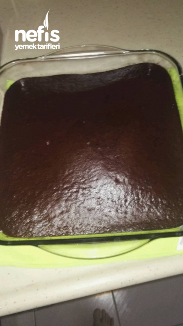 Duble Kremalı Çikolatalı Enfes Kek