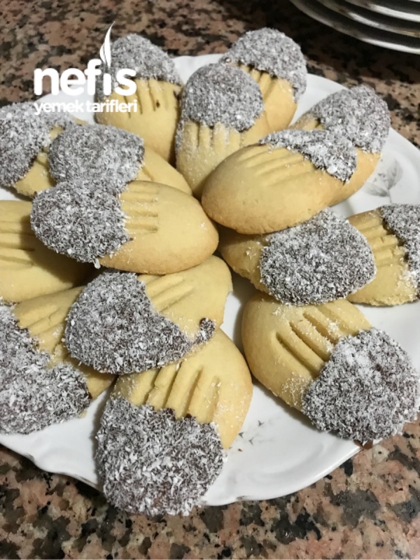 Çikolatalı Hindistan Cevizli Kurabiye Nefis Yemek Tarifleri 3994016
