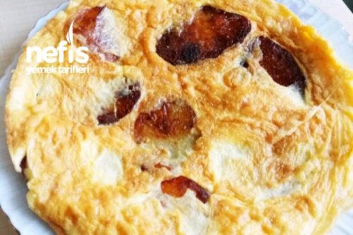 Pazar Kahvaltılarının Vazgeçilmezi Olmaya Aday Patatesli Omlet Tarifi