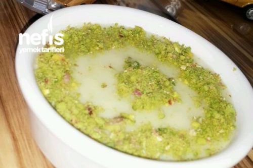 Antep Fıstıklı Keşkül Tarifi Antep Fıstıklı Keşkül Tarifi