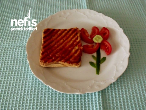 Salçalı Tost