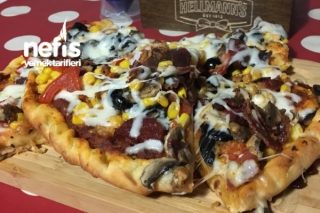 Ev Yapımı Çok Kolay Bol Malzemos Pizza Tarifi