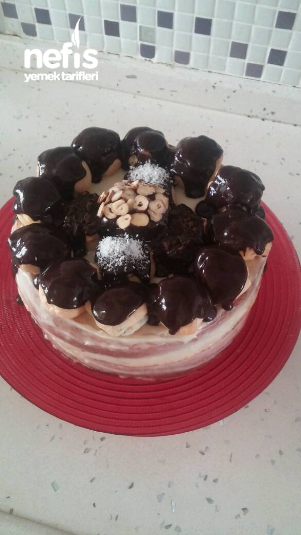 Profiterollü Yaş Pasta Nefis Yemek Tarifleri 4045055