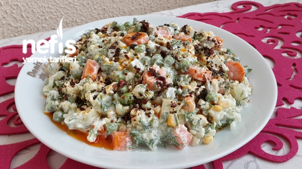 Yoğurtlu Karnabahar Salatası