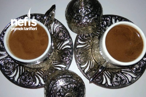 Bitter Çikolata Soslu Türk Kahvesi (Bol Köpük) Nefis Yemek Tarifleri