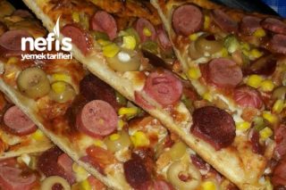 Bol Malzemos Anne Pizzası Tarifi