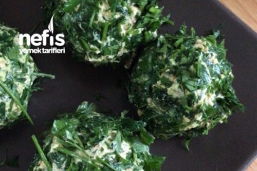 Peynirli Brokoli Salatası Tarifi