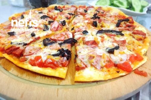 Tavada İncecik Mayalı Pizza Tarifi
