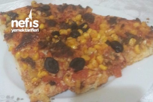 Nefis Kolay Pizza (Süper Lezzet) Tarifi
