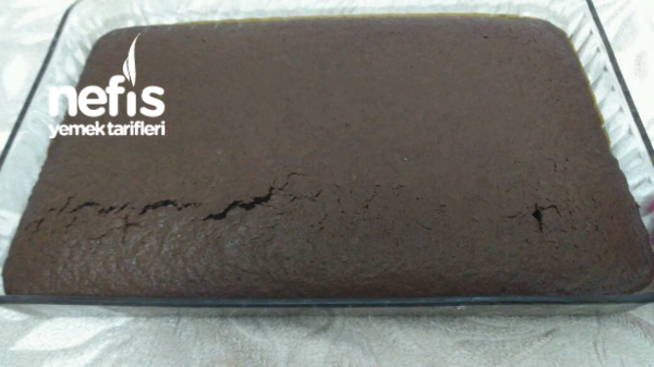 Enfes Çikolatalı Bol Sosuyla Şahane Islak Mı Islak Kek