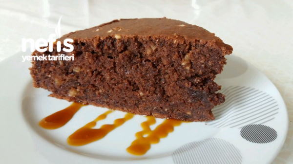Saralleli Browni Kek Nefis Yemek Tarifleri