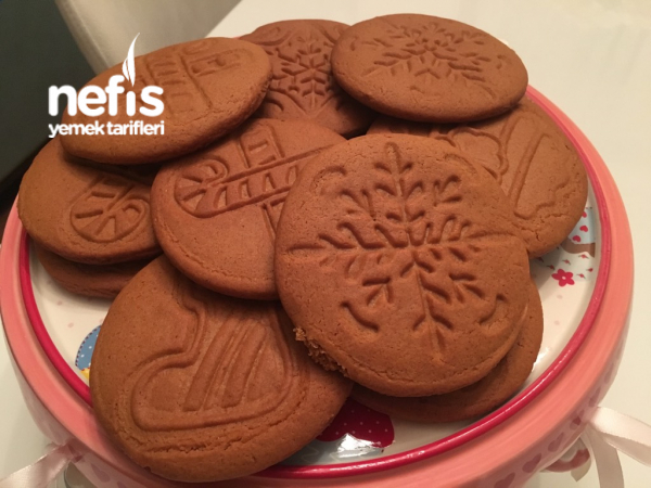 Gingerbread Cookies (enfes Yeniyıl Kurabiyeleri)