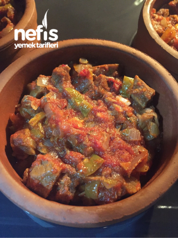 Güveçte Kaşarlı Et Sote Nefis Yemek Tarifleri 4095846