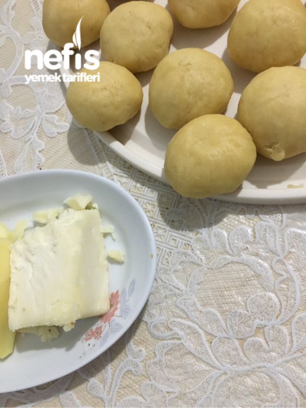 Tuzlu Kurabiye (Hem Mayalı Hem Kabartma Tozu İle) Nefis Yemek Tarifleri