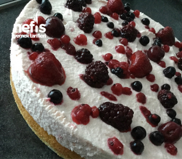 Yaş Pasta Nefis Yemek Tarifleri 4096227