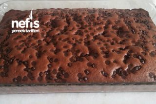 Brownie Tadında Bol Çikolatalı Kek Tarifi