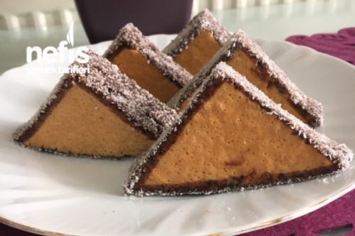 Üçgen Kek Nefis Yemek Tarifleri 4100978