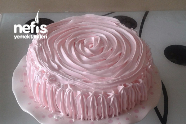 Yaş Pasta Nefis Yemek Tarifleri 4107736