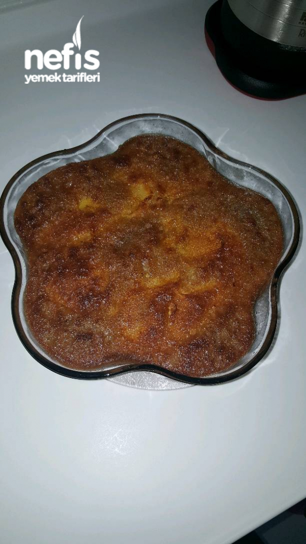 Elmalı Kek (Soslu) Nefis Yemek Tarifleri