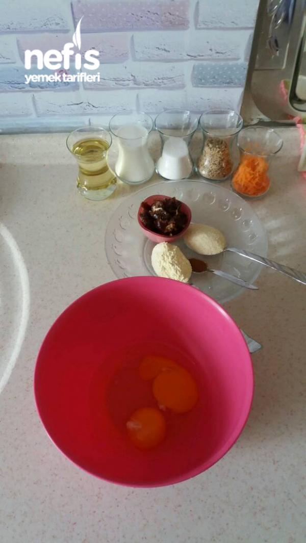 Hurmalı Cevizli Tarçınlı Havuçlu Kek (Bebişlere Çocuklara Vitamin Olsun