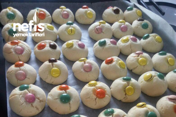 Çocuklar İçin Bonibonlu Kurabiye Nefis Yemek Tarifleri 4131867