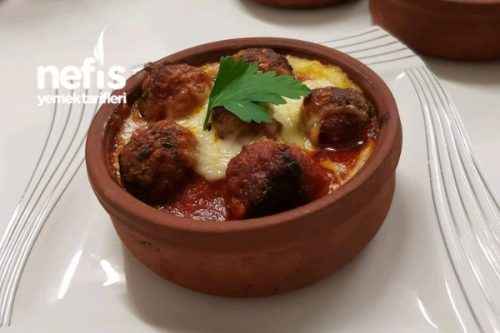 Güveçte Patatesli Köfte Tarifi Güveçte Patatesli Köfte Tarifi