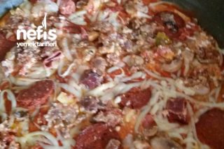 Hamuru Yoğurulmayan Pizza Tarifi