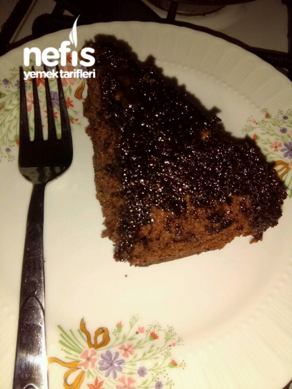 Islak Kek (Browni Kek Tadında) Nefis Yemek Tarifleri