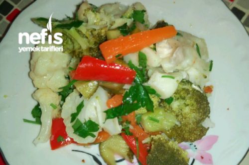 Karnabahar Ve Brokoli Salatası Tarifi