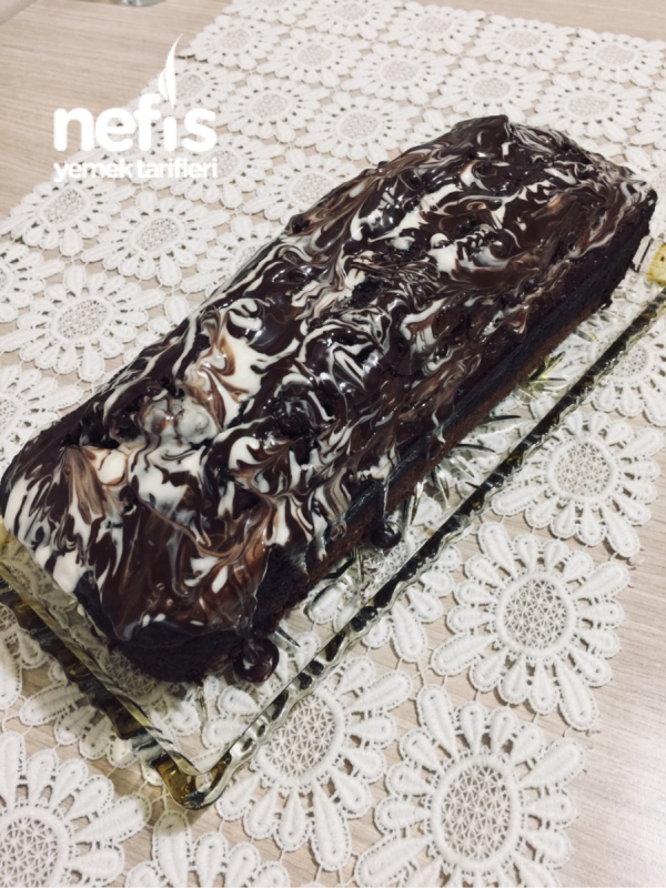 Çikolata Glazürlü Kakaolu Islak Kek
