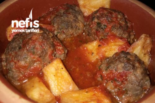 Güveçte Patatesli Köfte Tarifi Güveçte Patatesli Köfte Tarifi