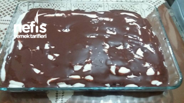 Kedi Dilli Yaş Pasta Nefis Yemek Tarifleri 4162567