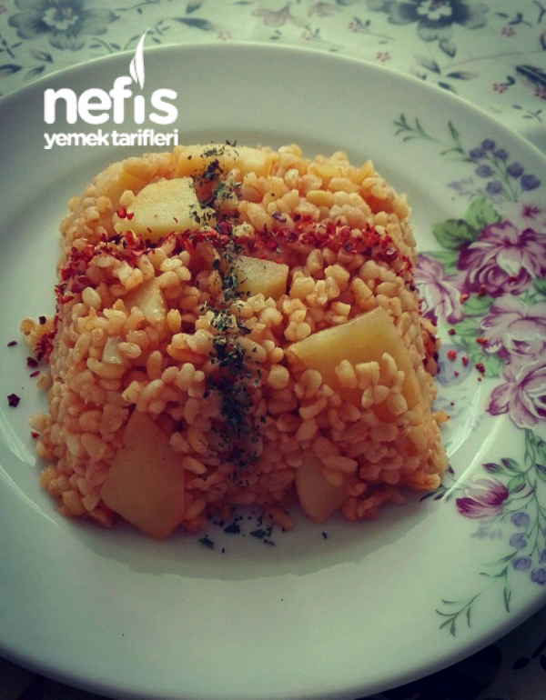 Patatesli Bulgur Pilavı