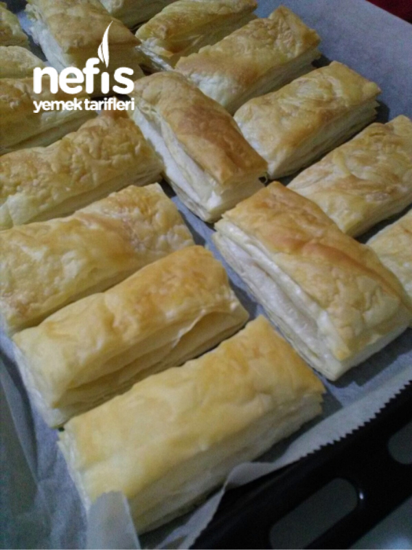 Yalancı Laz Böreği (Şerbetsiz) Nefis Yemek Tarifleri