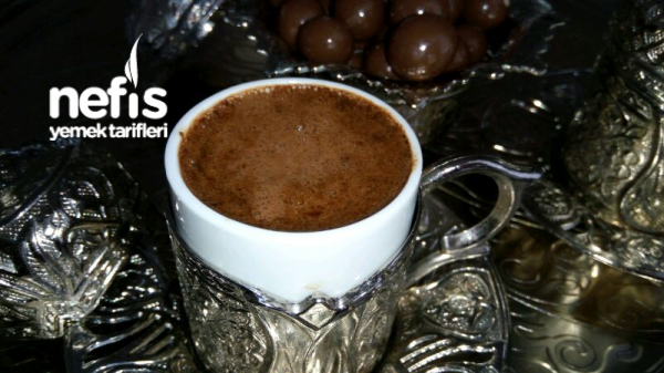 Çikolatalı Tarçınlı Osmanlı Kahvesi