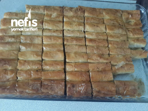 Tahinli Baklava