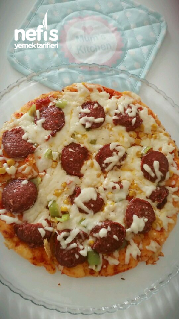 Tavada Mayasız Pizza Nefis Yemek Tarifleri 4189338