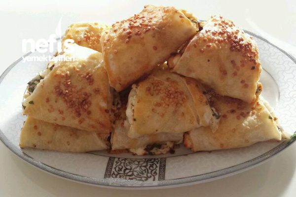 Üçgen Börek Nefis Yemek Tarifleri 4187748