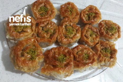 Hazır Yufkadan Gül Baklava Tarifi