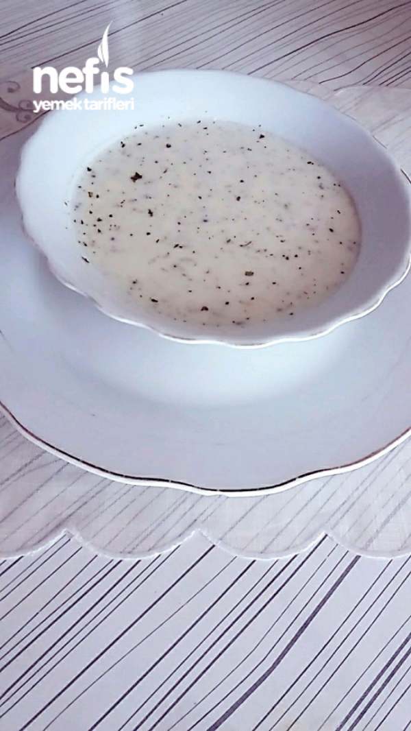 Yarmali Yogurt Corbasi